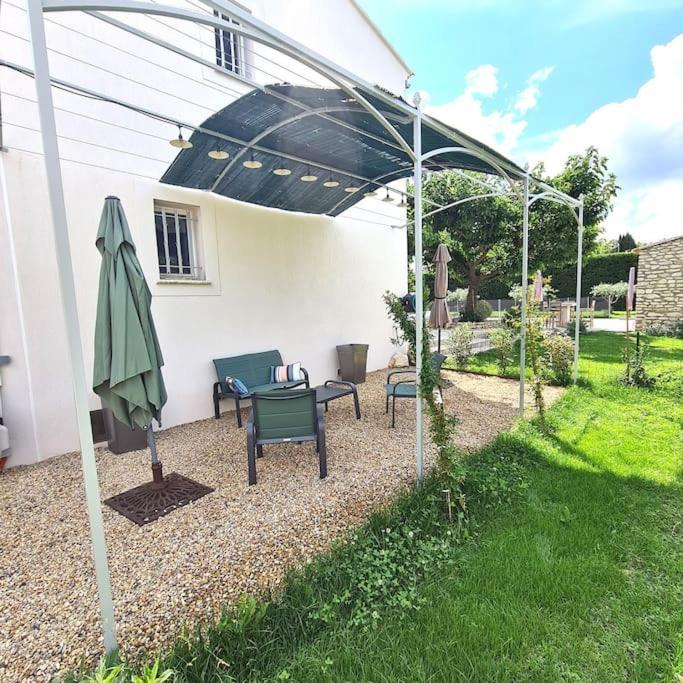 Mazet Independant Pour 2 Personnes A St Remy Saint-Remy-de-Provence
