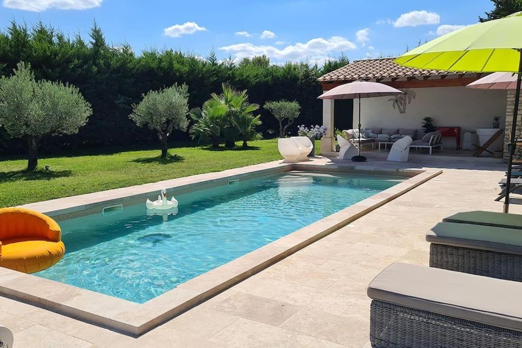 Mazet Independant Pour 2 Personnes A St Remy Holiday home Saint-Remy-de-Provence