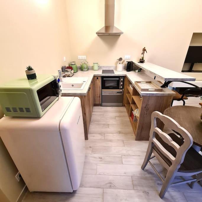 Hébergement de vacances Mazet Independant Pour 2 Personnes A St Remy Saint-Rémy-de-Provence